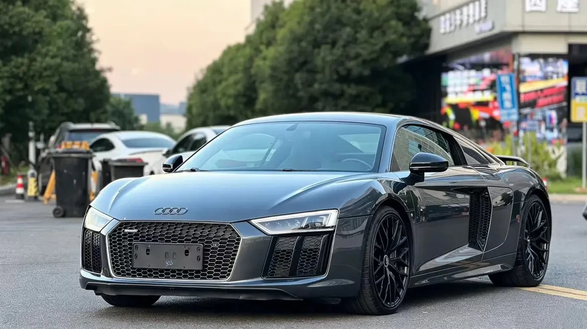 Audi R8 V10 Coupe performance