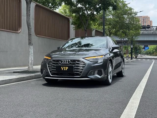 Audi A3 35 TFSI Fashion Elegant Trim