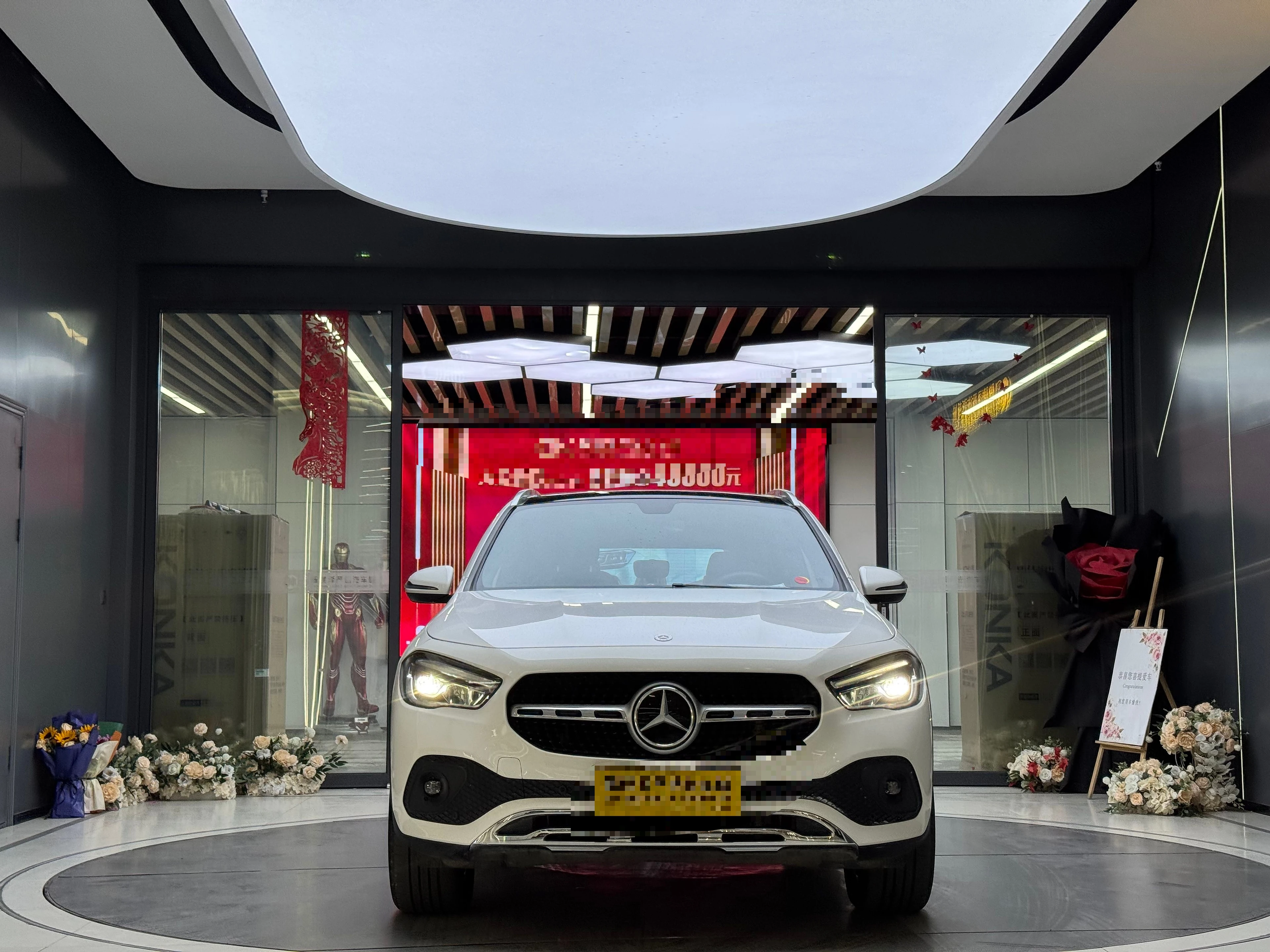Mercedes-BenzGLA200