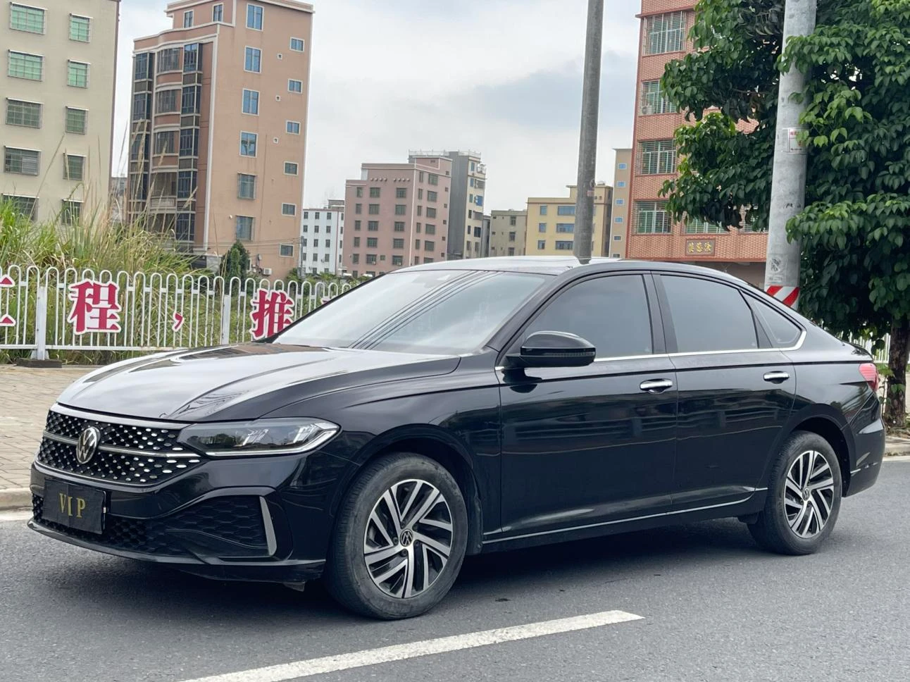 Volkswagen Lavida 300TSI DSG Star Full Edition