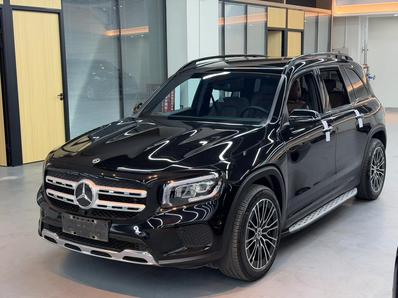 Mercedes-Benz GLB-Class GLB220 