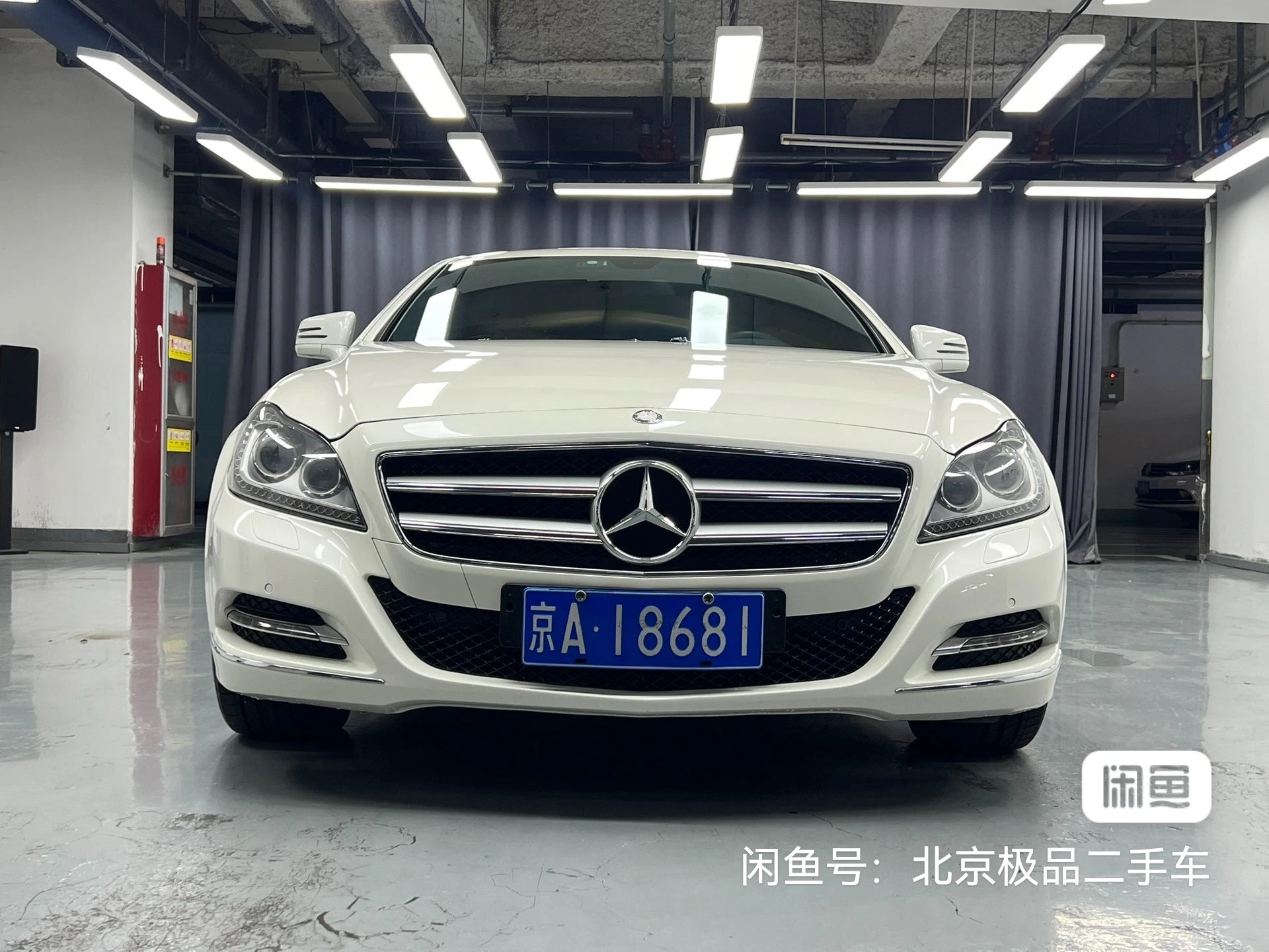 Mercedes-Benz GLS300  - engine