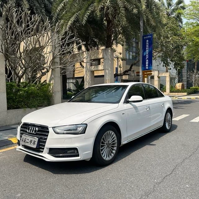 Audi A4L 35TFSI 