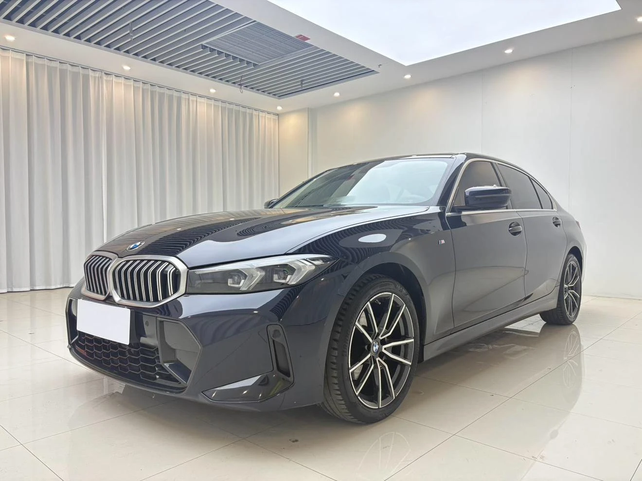BMW 3 Series 320Li M Sport Package