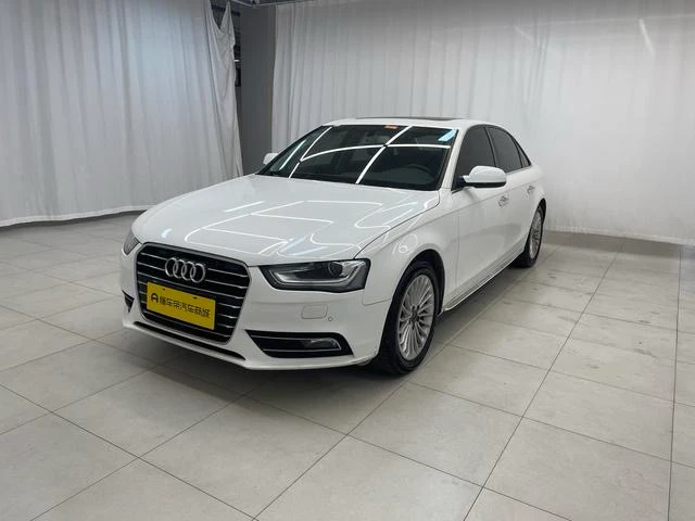 Audi A4L 35 TFSI 