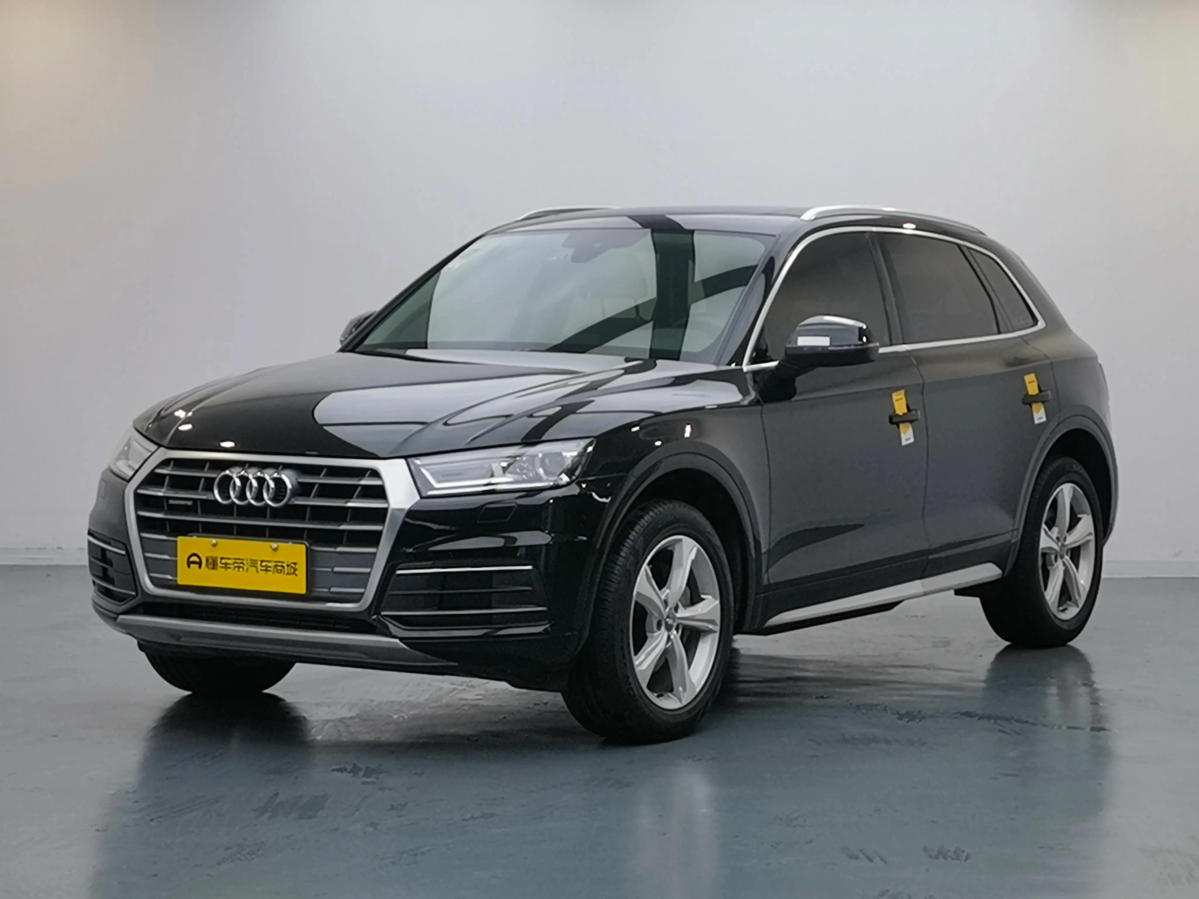 Audi Q5L 40TFSI Premium Progressive