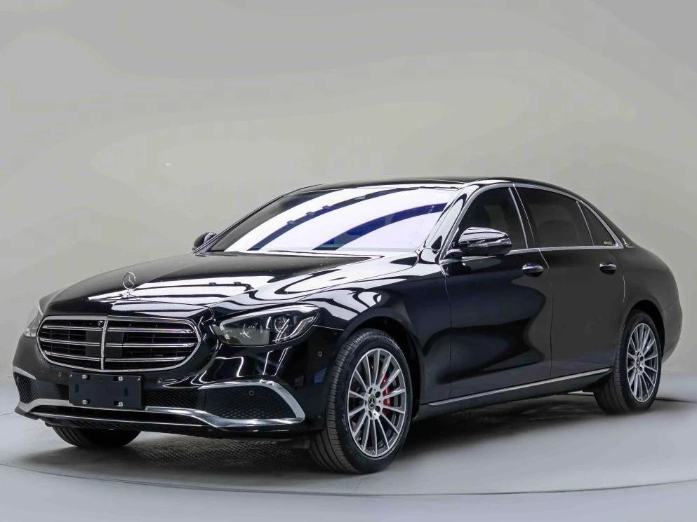 Mercedes-Benz E-Class E300L Fashion - exterior