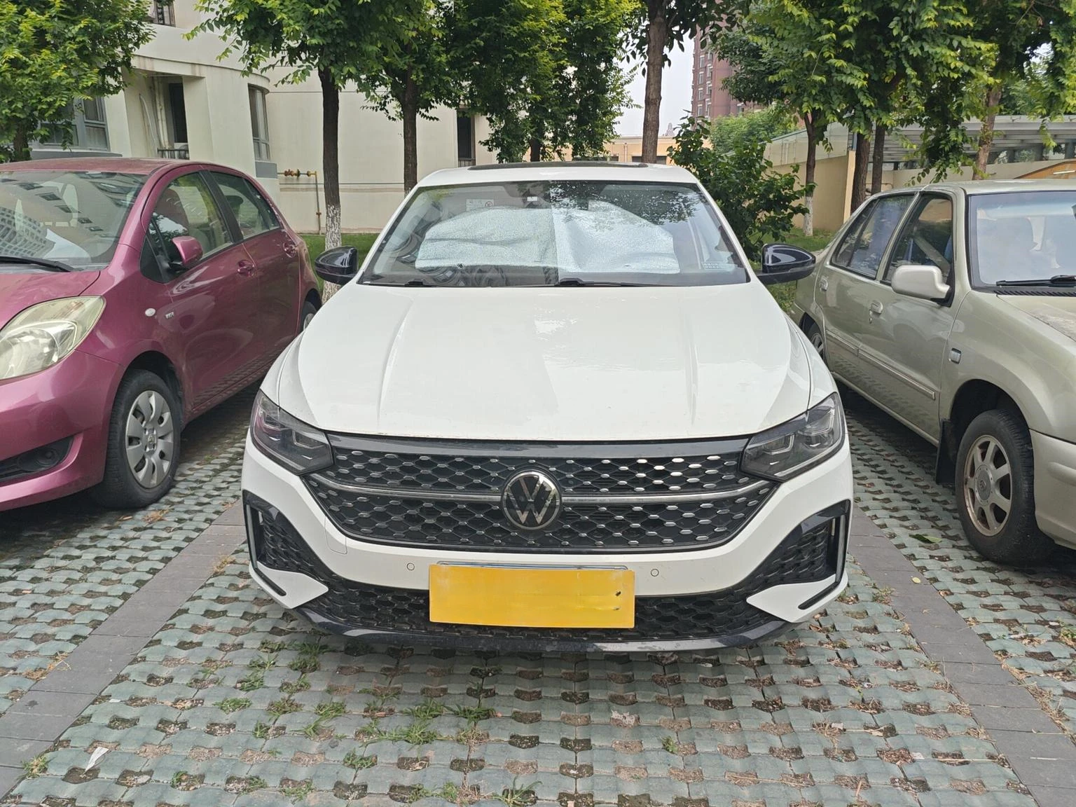 Volkswagen Lavida 300TSI DSG Starry Sky Leading Edition - exterior