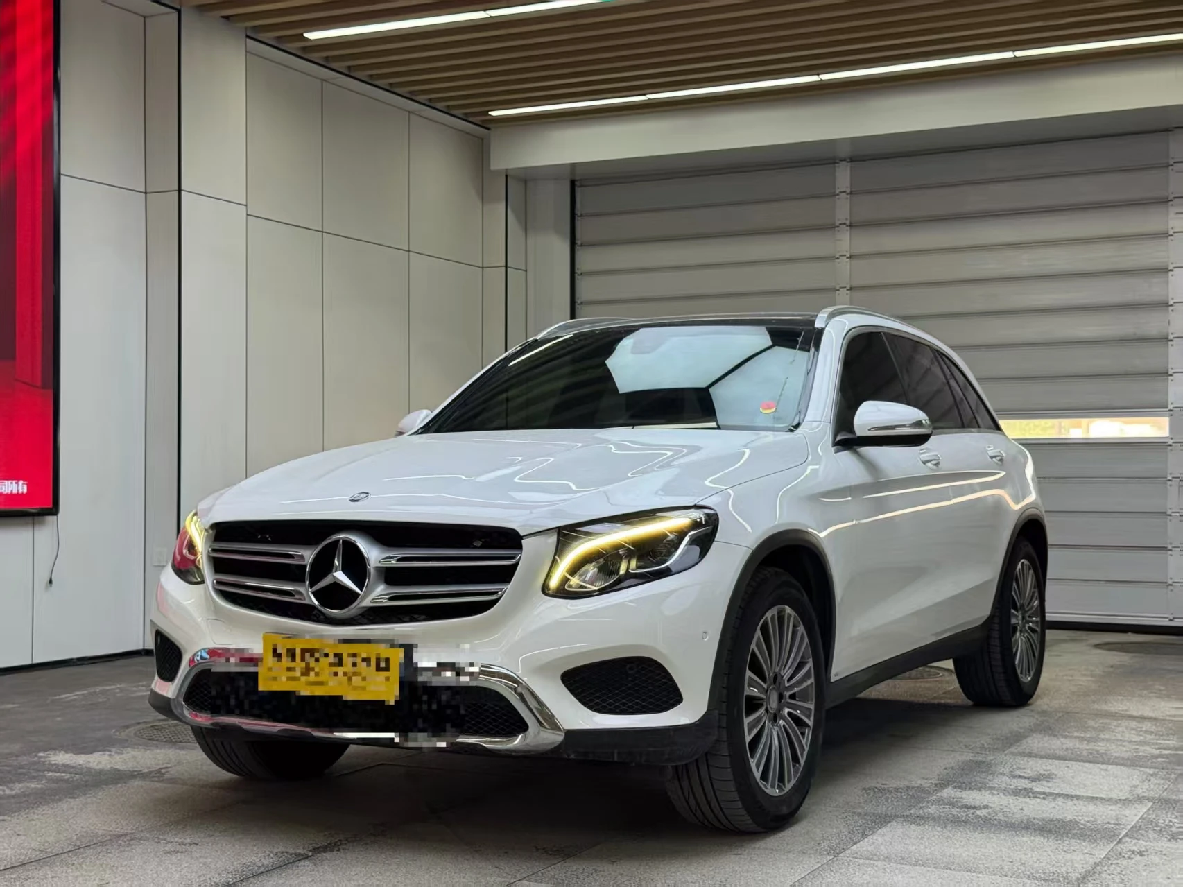 Mercedes-Benz GLC 200 4MATIC - exterior