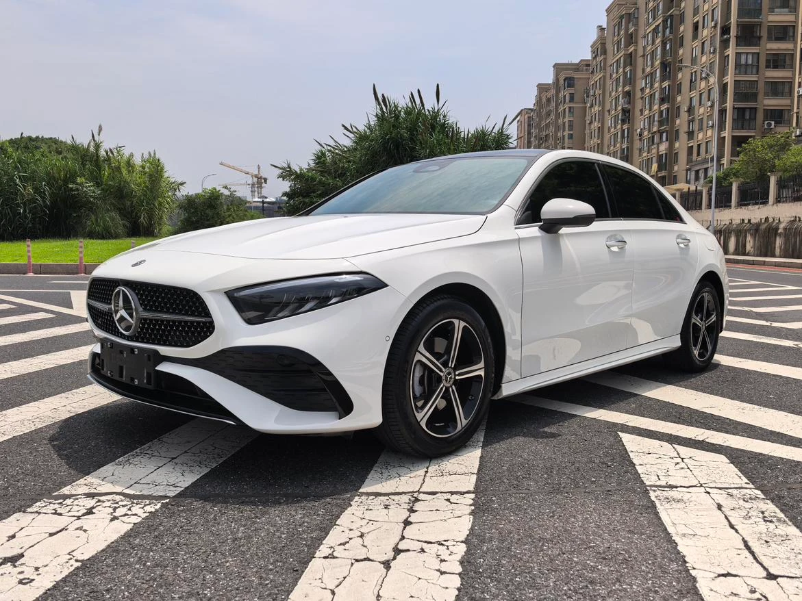 Mercedes-Benz A-Class A200 L Style Edition