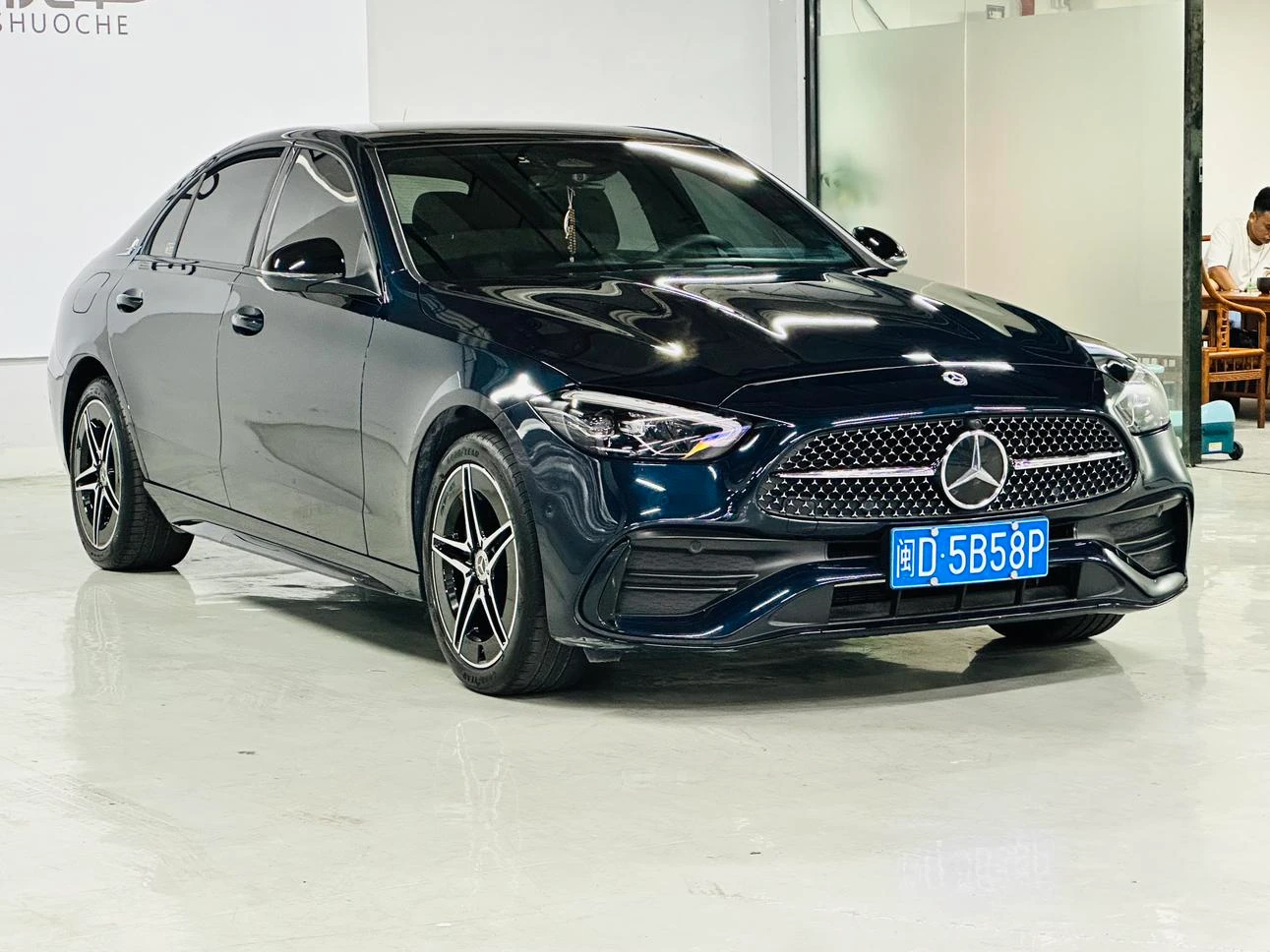 Mercedes-Benz C-Class C260L - exterior