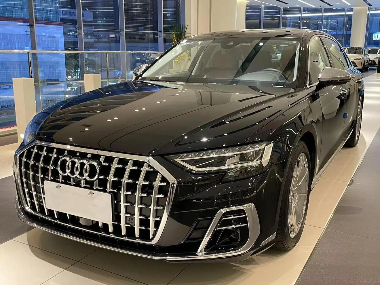 Audi A8L Horch Founder Edition (Classic Trim) - exterior