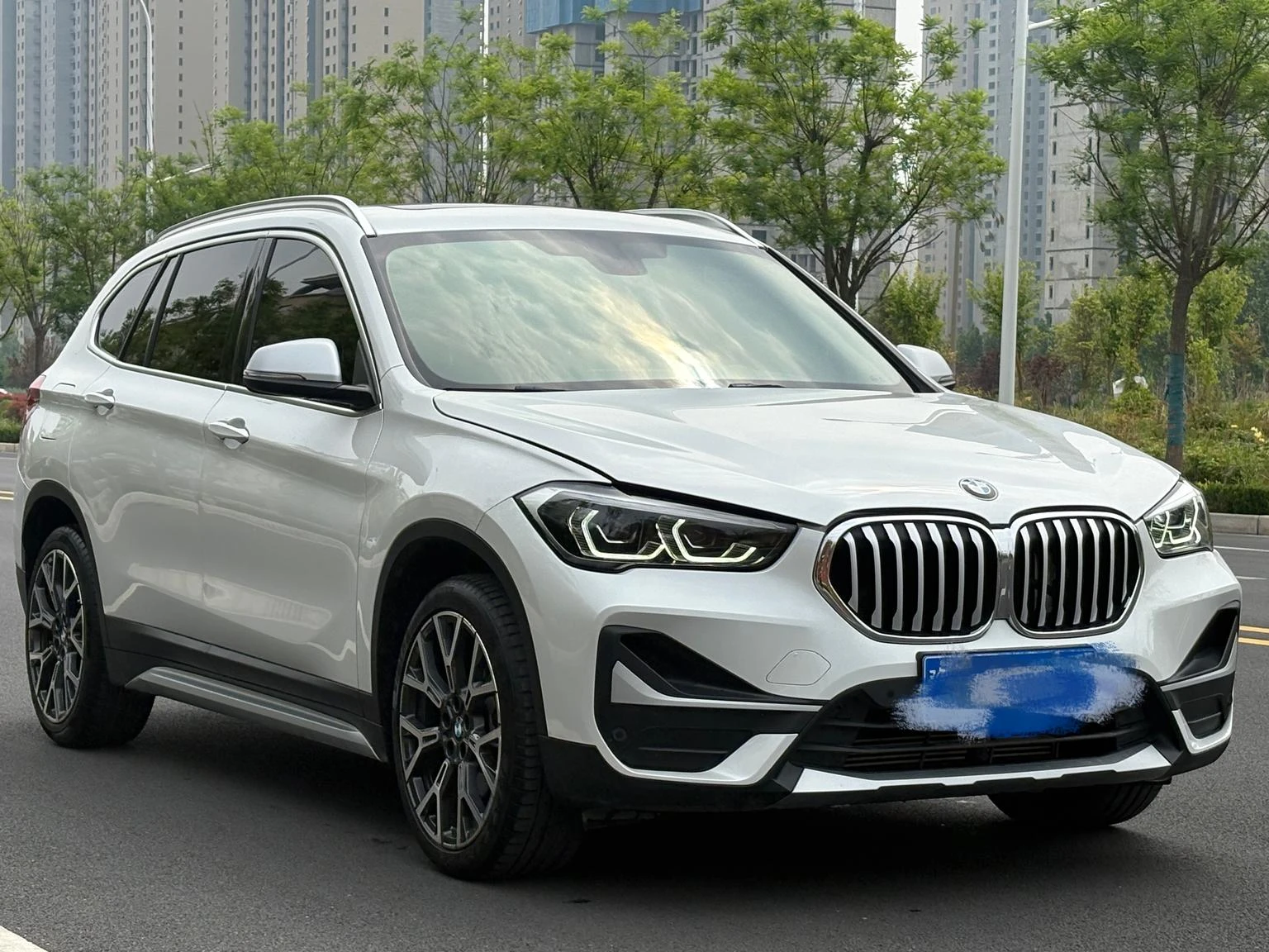 BMW X1 xDrive25Li Luxury
