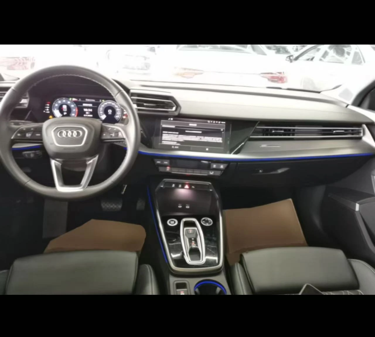 Audi A3 Flying Deluxe Edition - interior