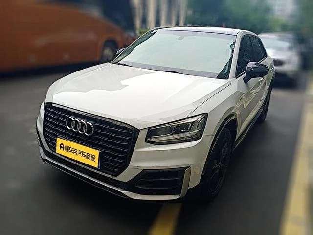 Audi Q2L 35TFSI Progressive Dynamic
