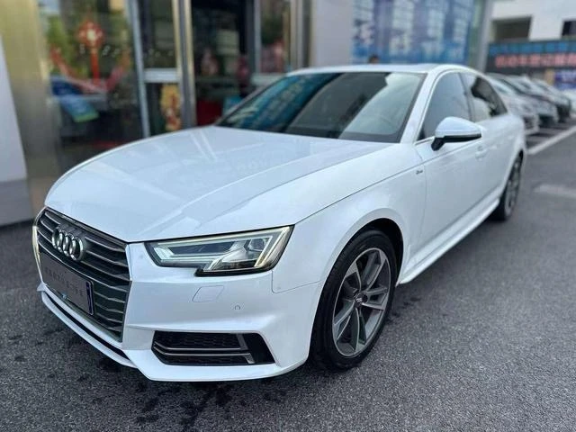Audi A4L 40 TFSI Fashion