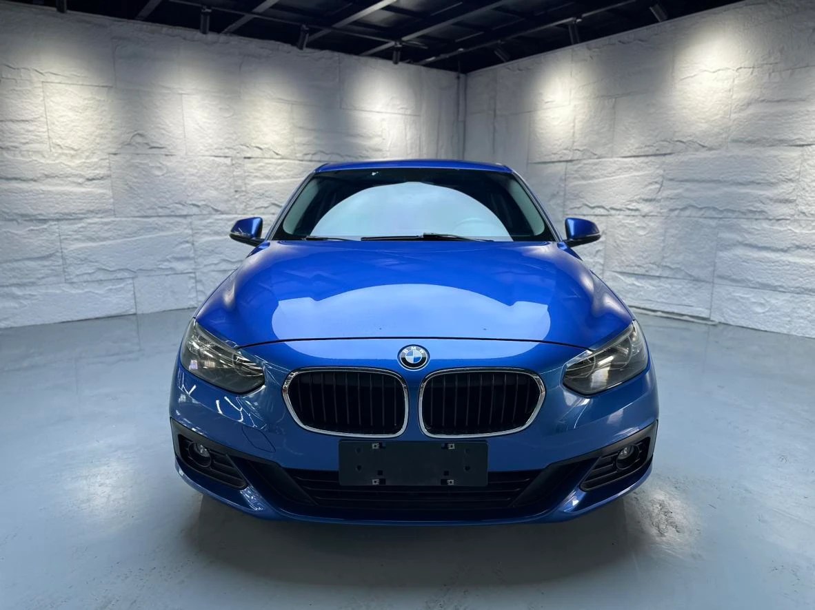 BMW 1 Series 118i Fashion Line - exterior