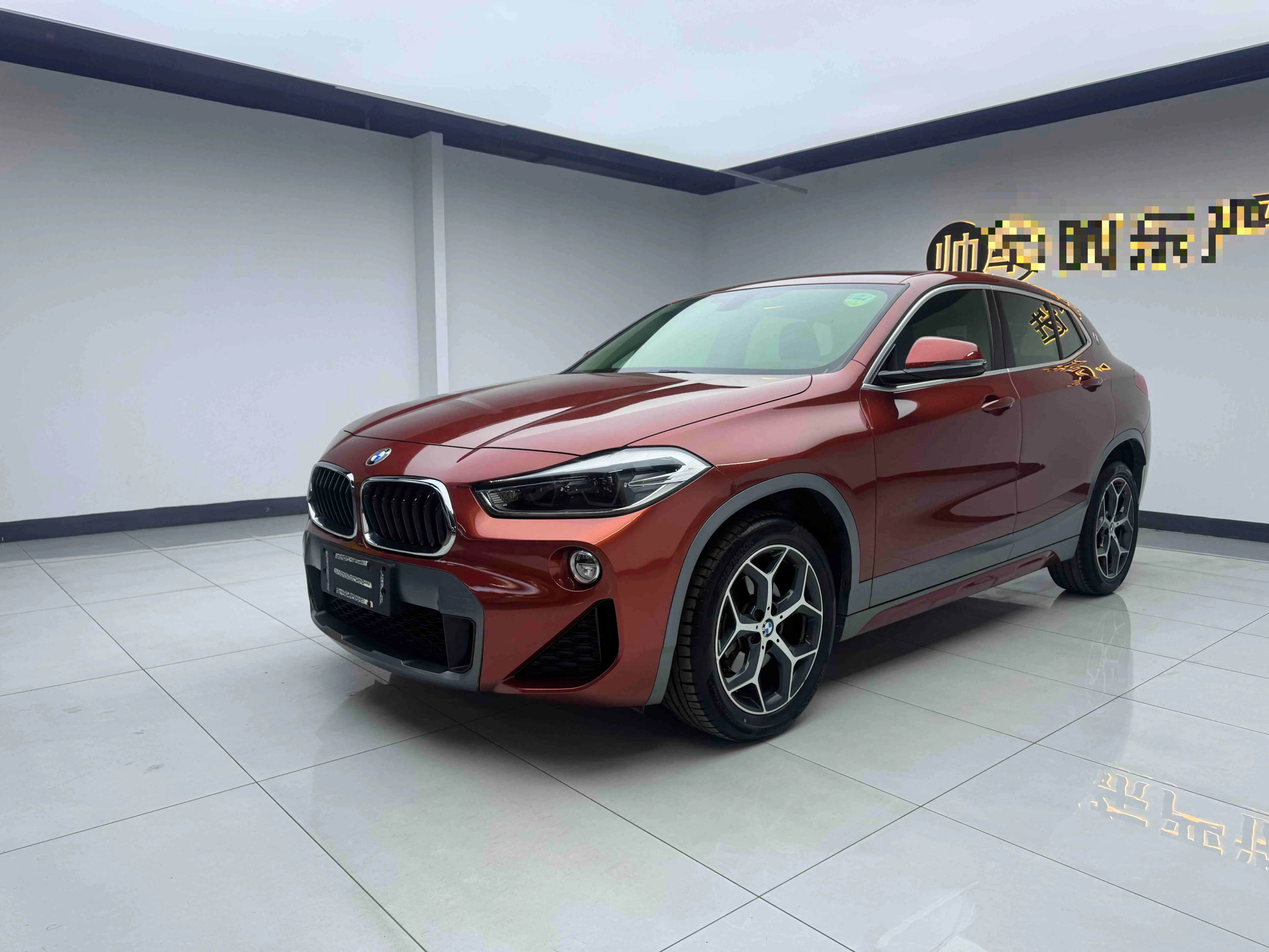 BMW X2 sDrive20i M Off-road Package - exterior