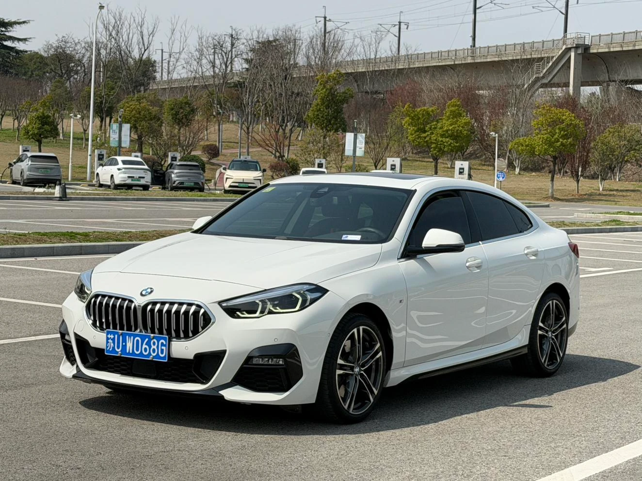 BMW 225i Gran Coupe (M Sport Package)