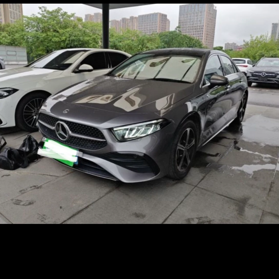 Mercedes-Benz A200L Sport Fashion