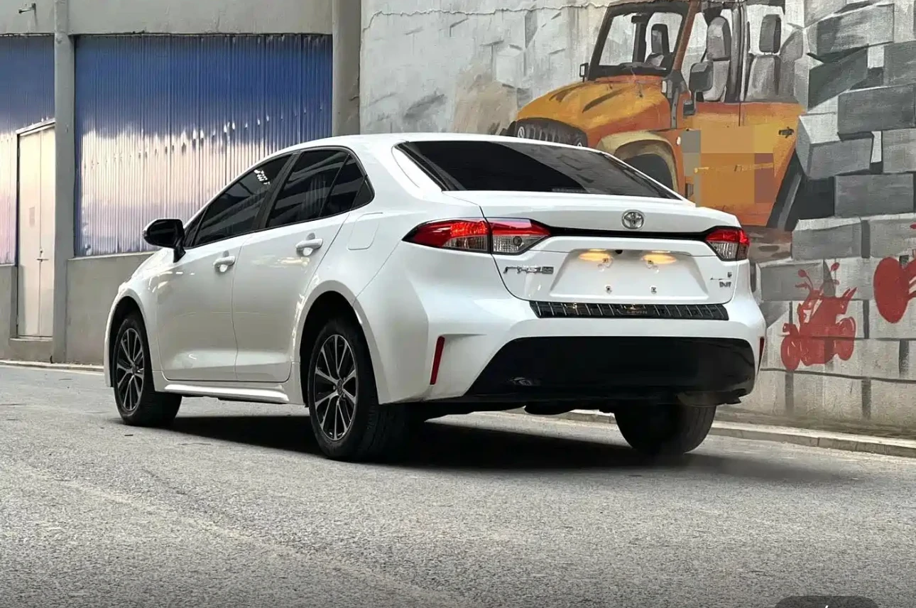 Toyota Levin TNGA CVT Luxury Edition - exterior