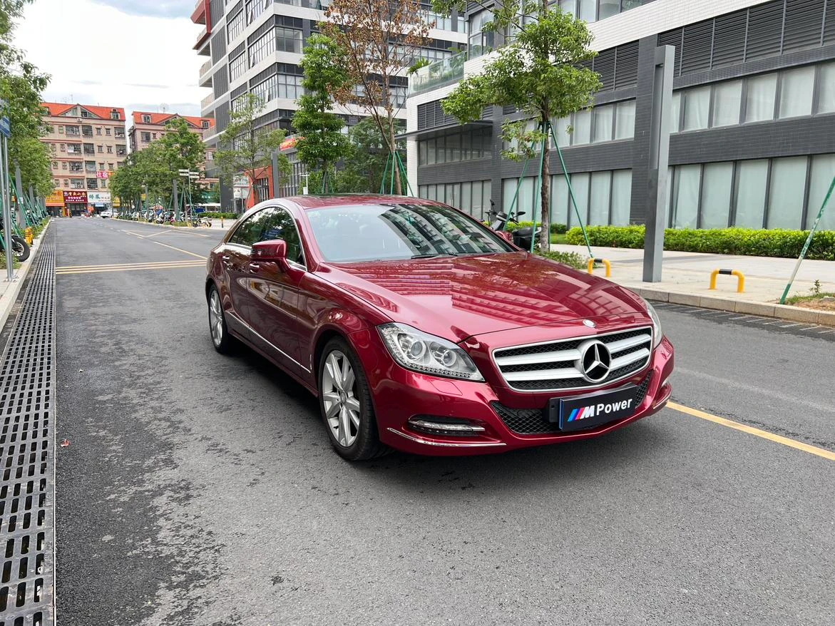 Mercedes-Benz CLS-class CLS 300 CGI - exterior