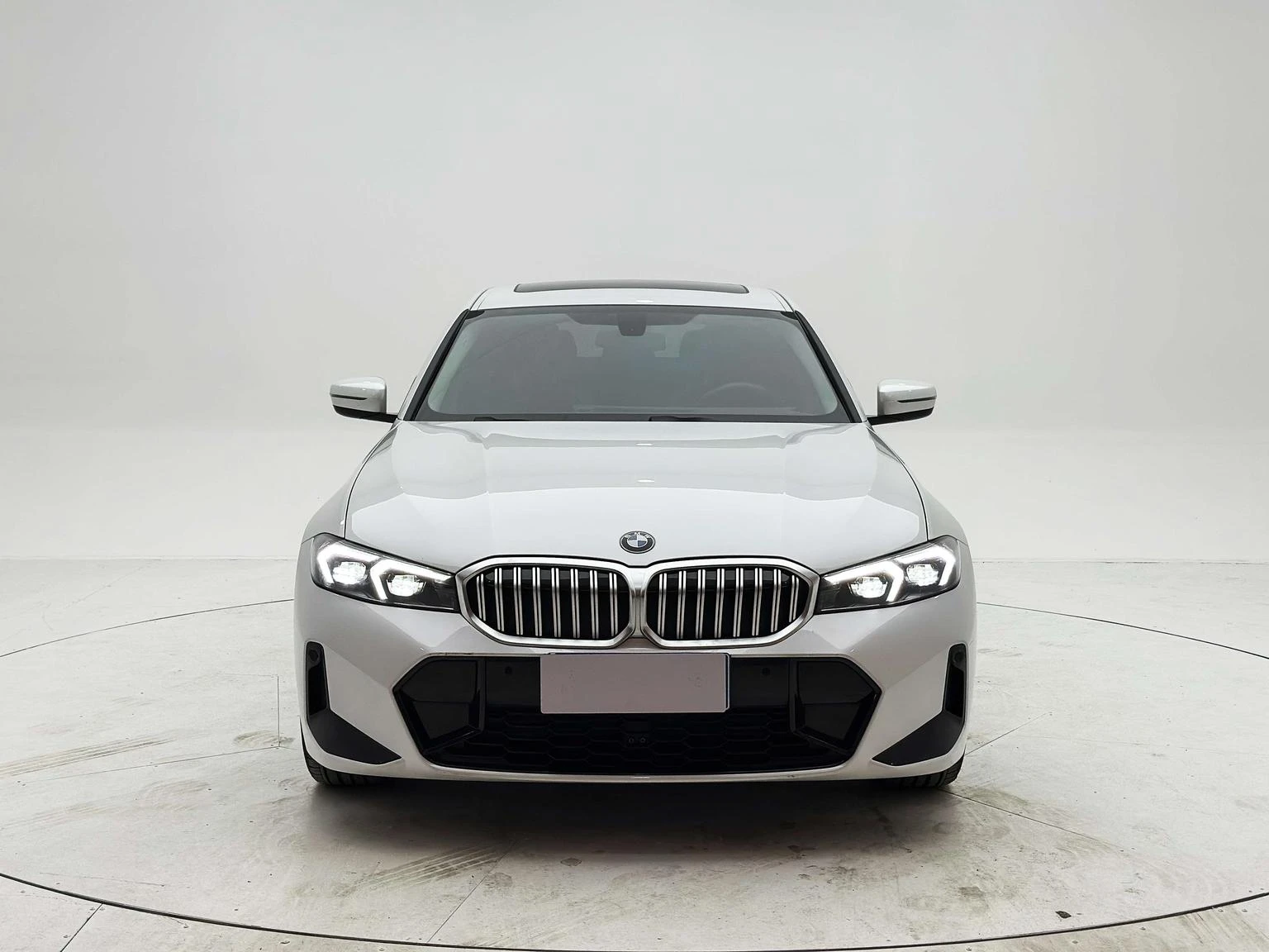 BMW 3 Series 320Li M Sport Package - exterior