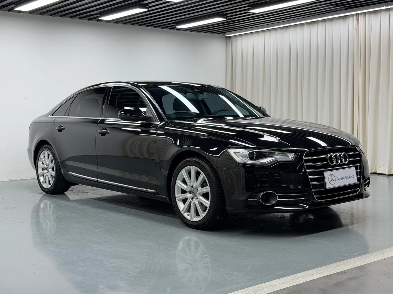 Audi A6L 35 FSI quattro  - exterior