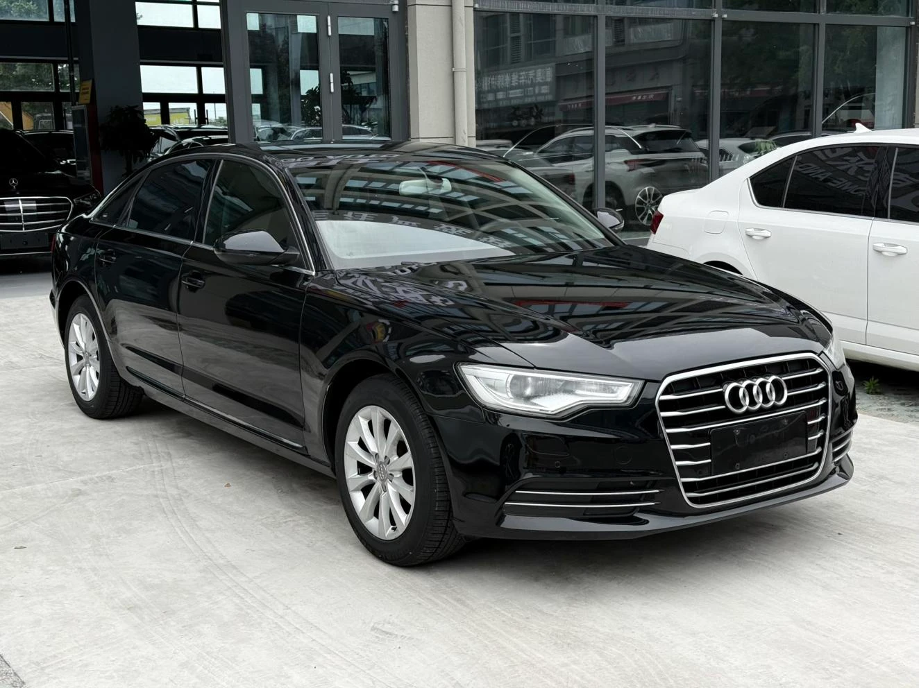 Audi A6L  30 FSI Million Edition