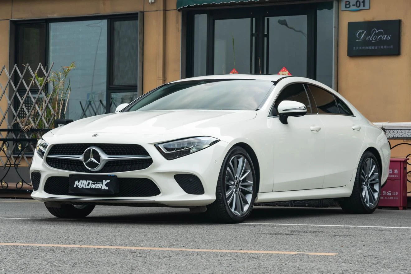 Mercedes-Benz CLS-class 260 - exterior