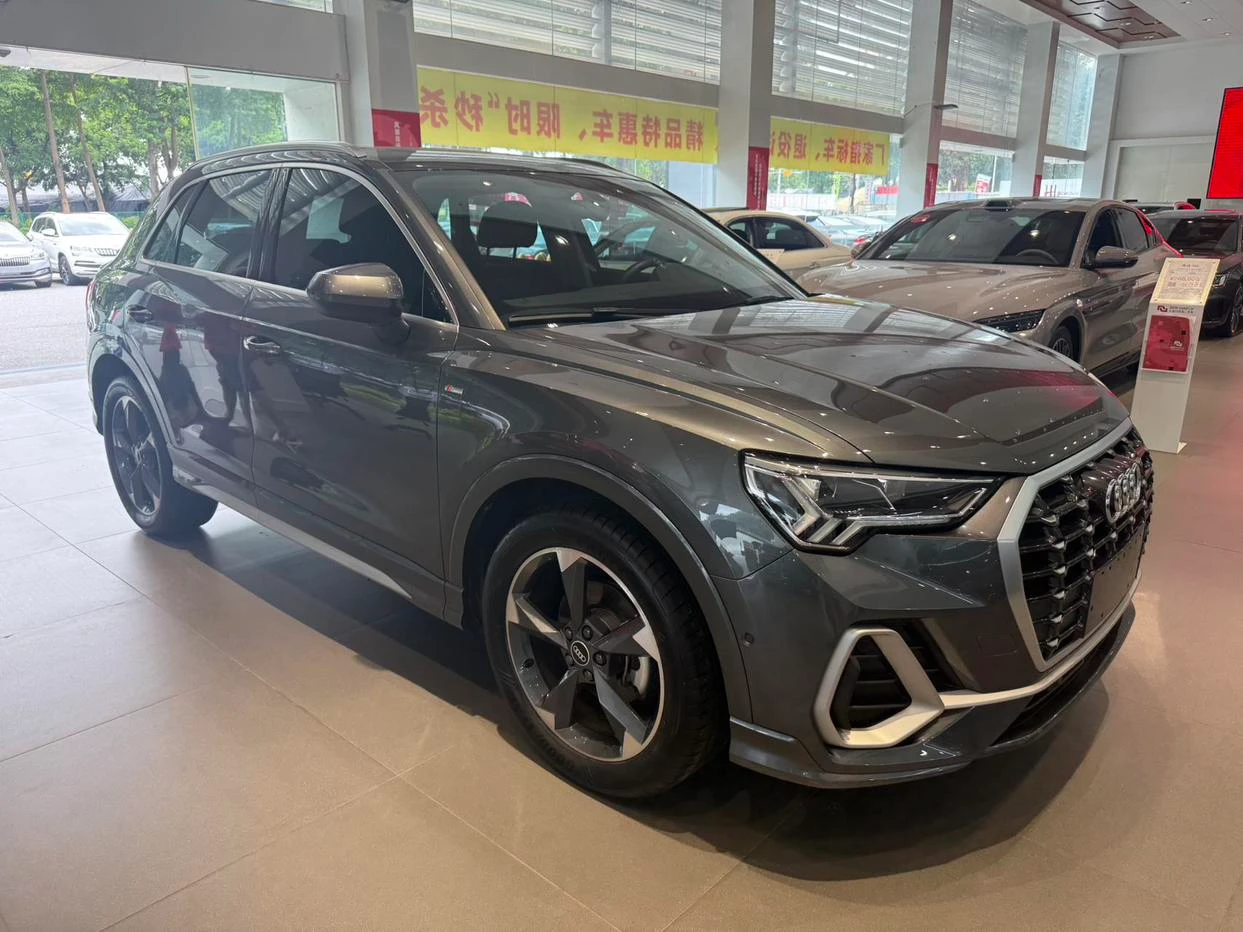 Audi Q3 35 TFSI Fashion Dynamic