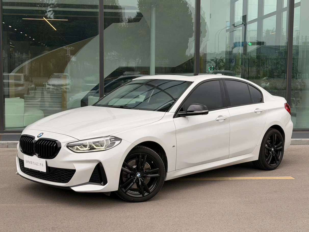 BMW 1 Series 125i M Sport Shadow Edition - exterior