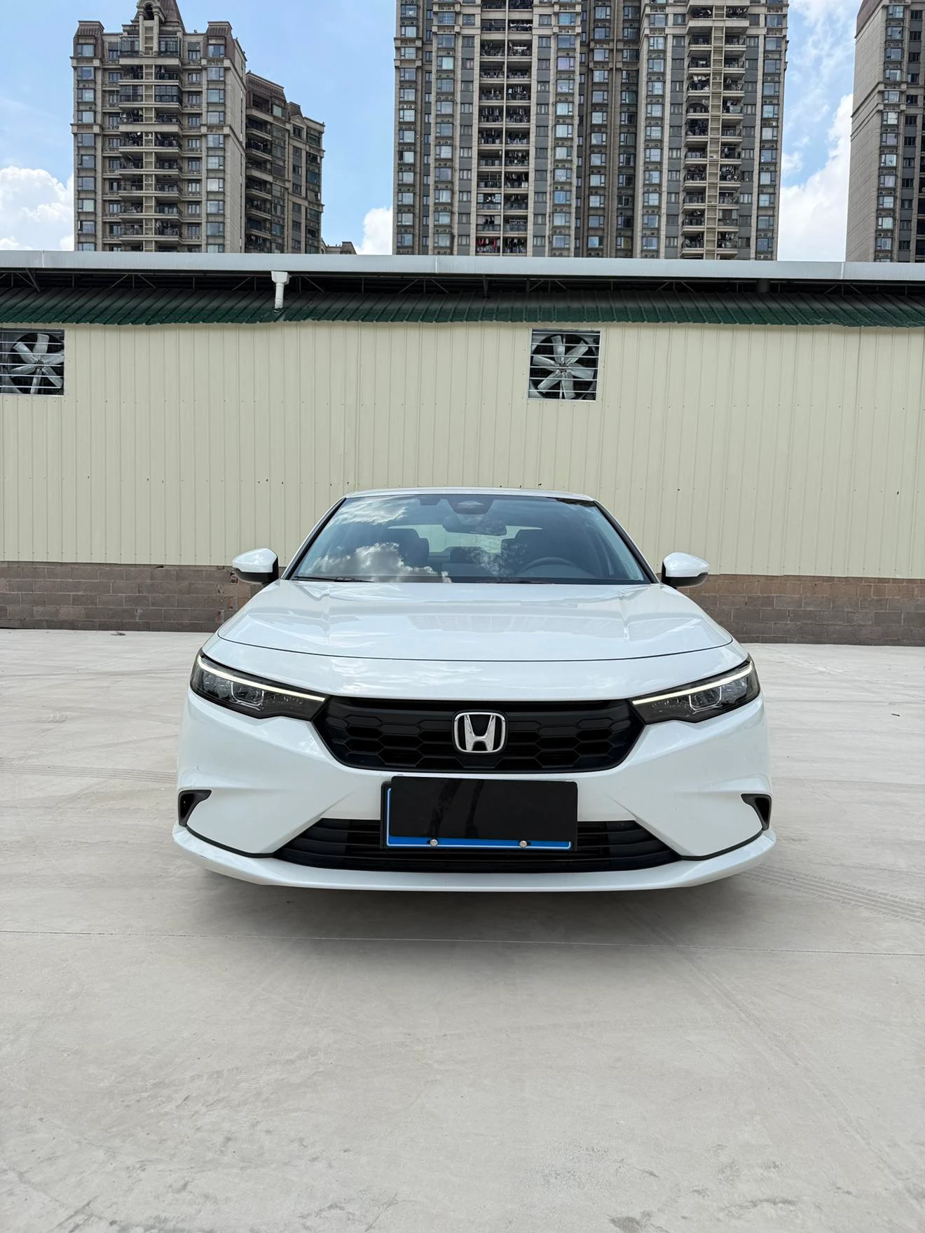 Honda Integra 240TURBO CVT Luxury Edition - exterior