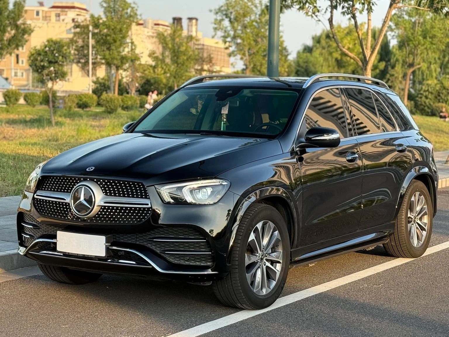 Mercedes-Benz GLE-Class GLE350 4MATIC - exterior