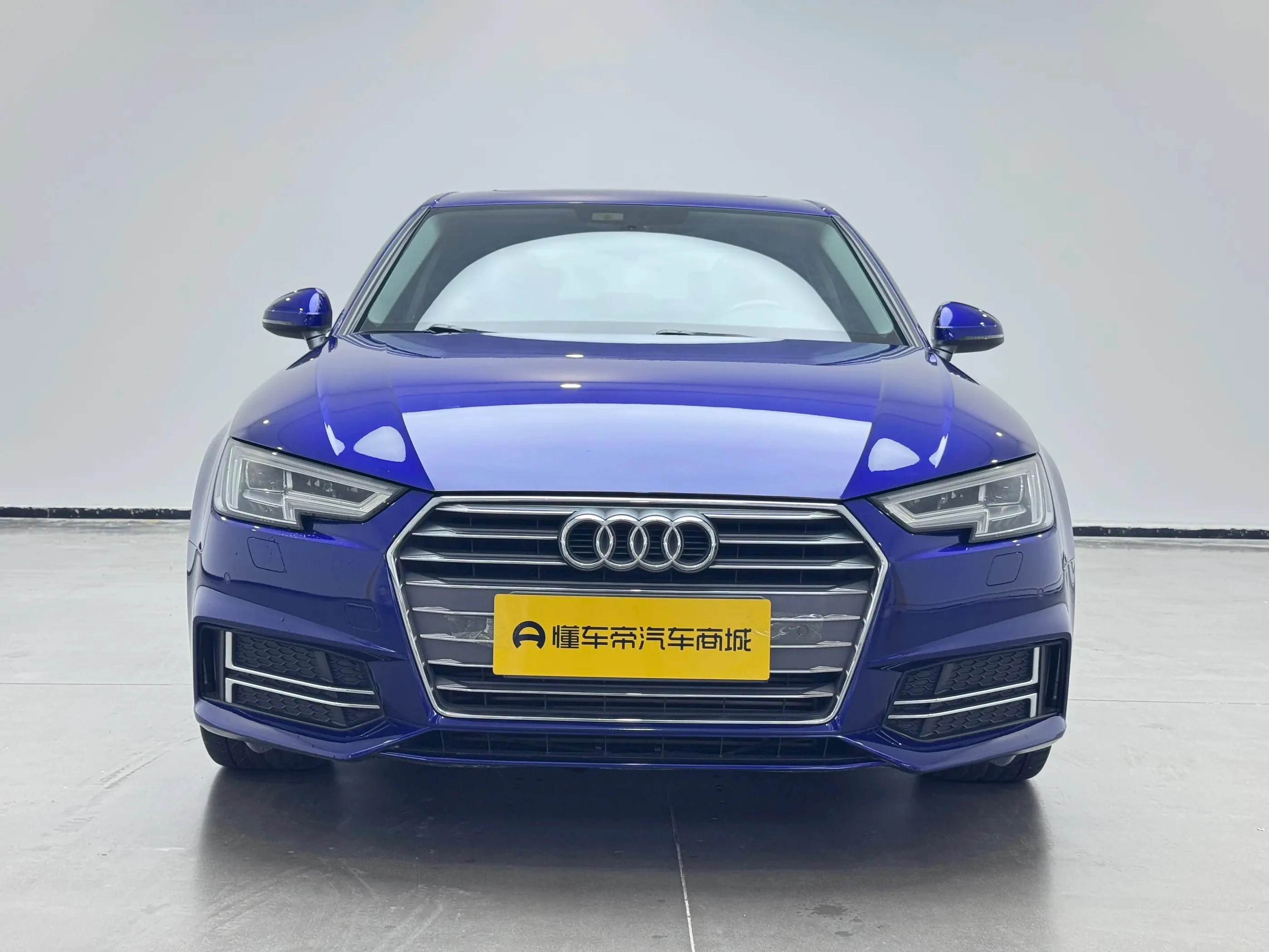 Audi A4L  40TFSI  - exterior