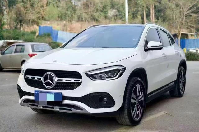 Mercedes-Benz GLA-Class GLA220