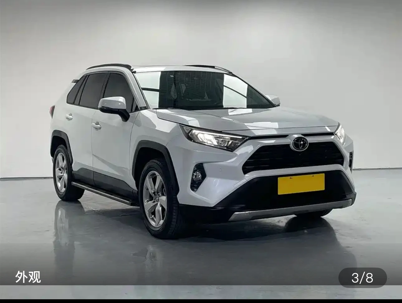 Toyota RAV4 2.0L 2WD Fashion Plus
