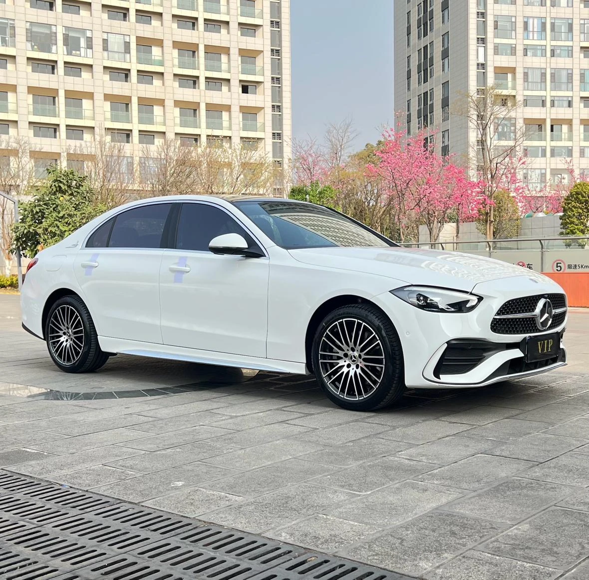 Mercedes-Benz C-Class C260 L Sport Edition - exterior