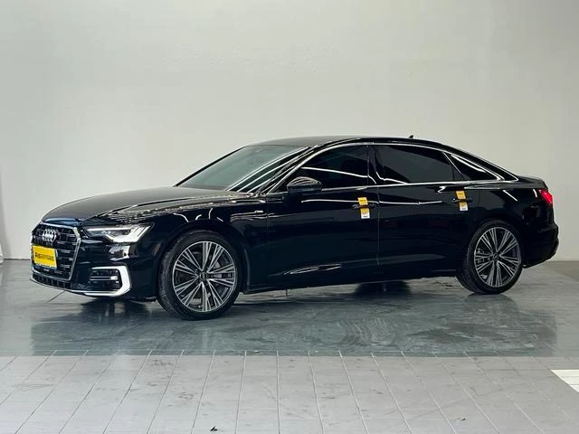 Audi A6L 45 TFSI Premium Selection Dynamic Trim