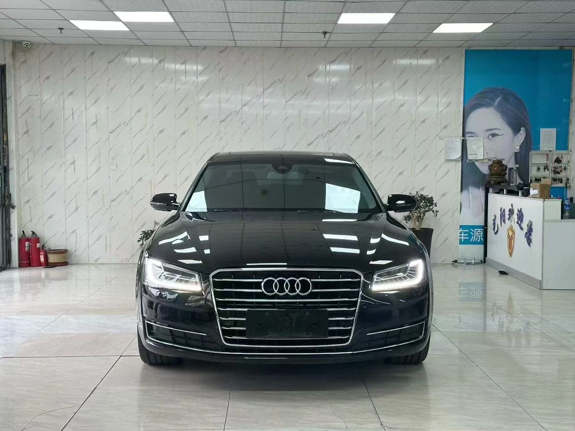 Audi A8L 45 TFSI quattro Comfort - exterior