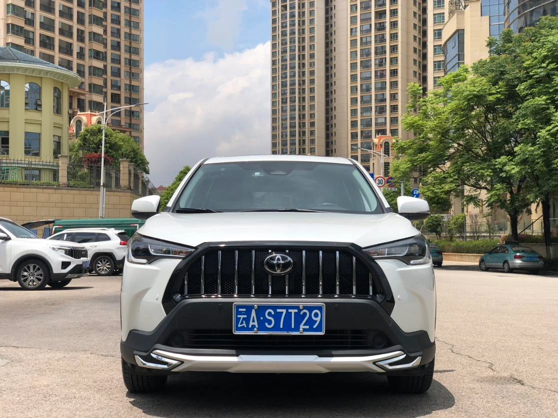 Toyota Corolla Cross 2.0L CVT Elite - exterior