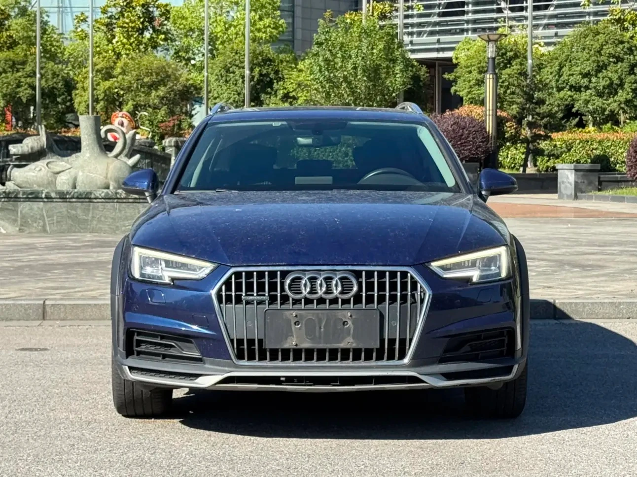 Audi A4 45 TFSI Quattro Premium - exterior