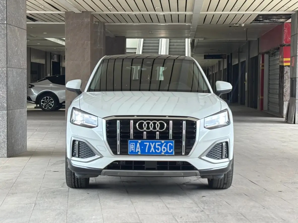 Audi Q2L 35TFSI Fashion Elegant Trim - exterior