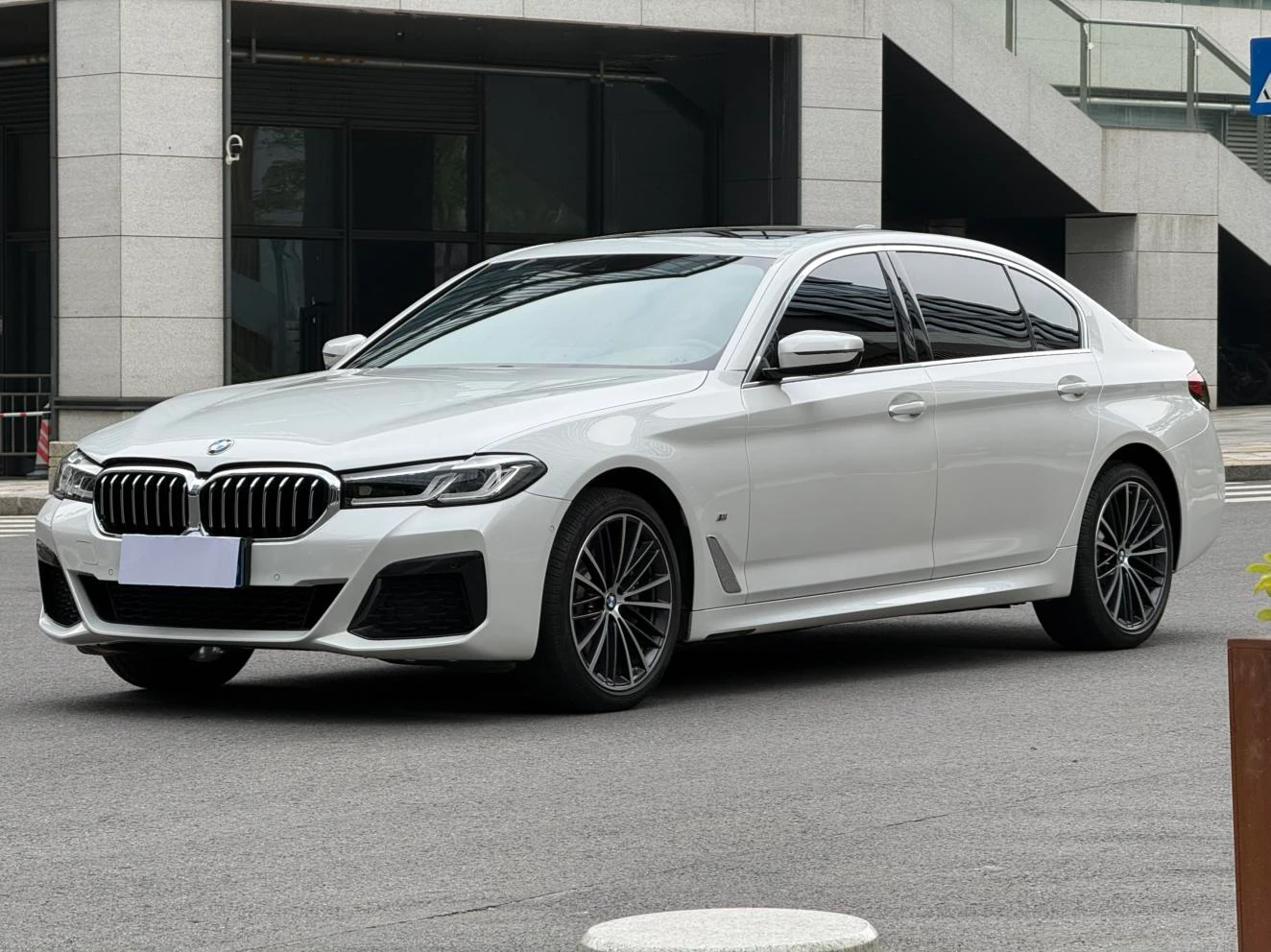BMW 5 Series  530Li M Sport