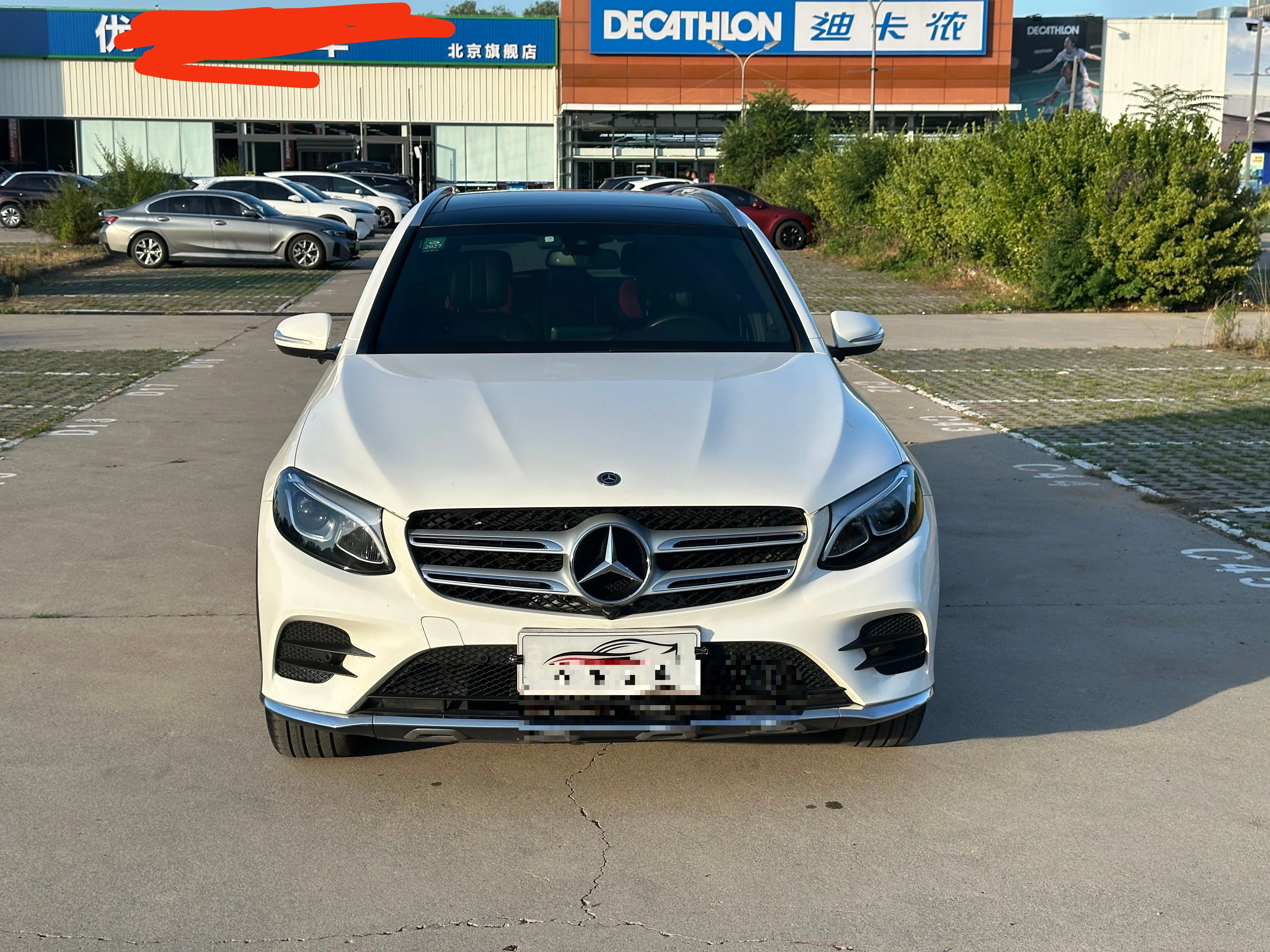 Mercedes-Benz GLC 260L  4WD - exterior