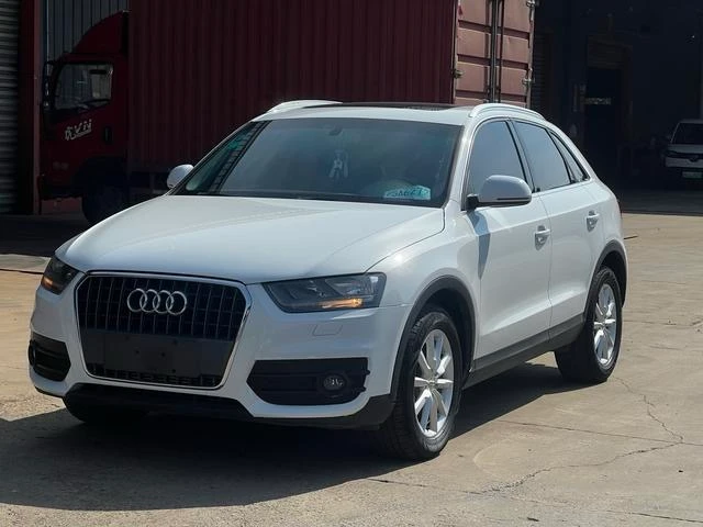 Audi Q3L 35 TFSI Progressive Trim