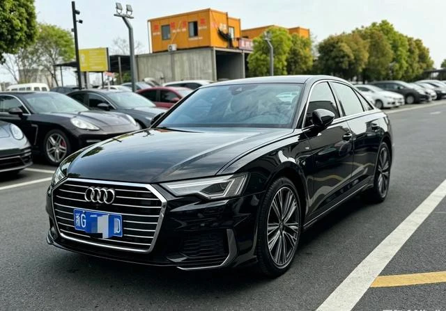 Audi A6L 45 TFSI Selection Elegant Trim