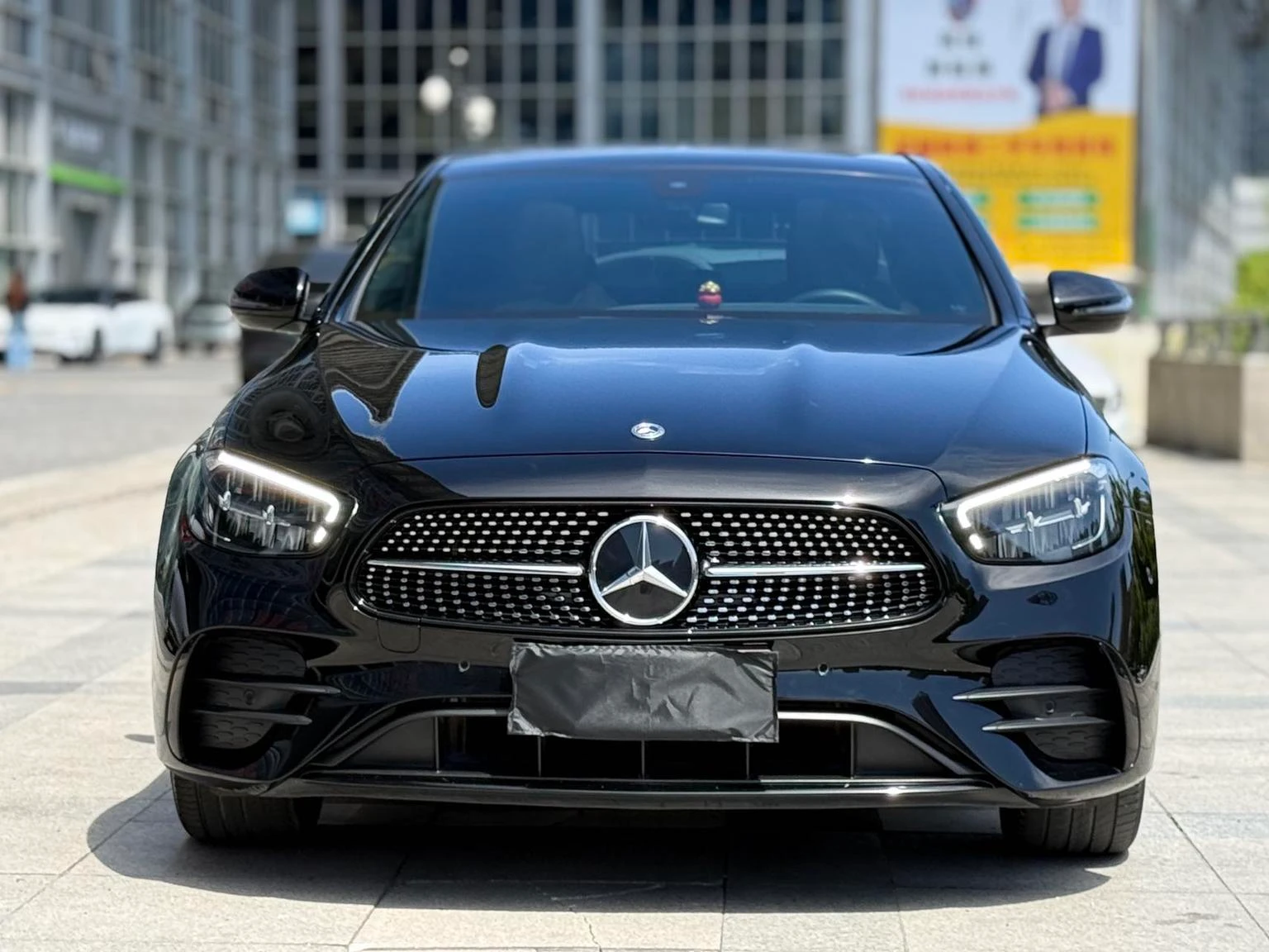 Mercedes-Benz E-Class 260 Stylish Sport Edition