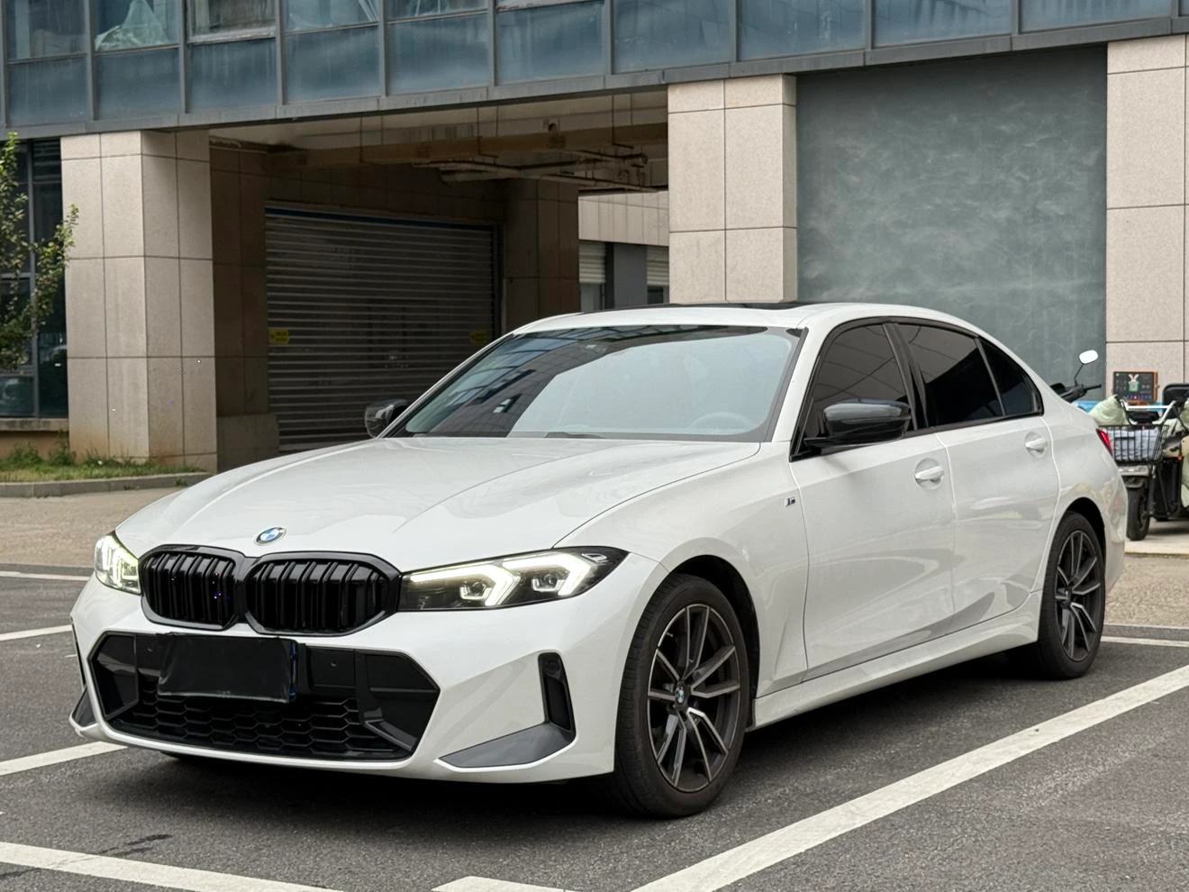 BMW 3 Series 320Li M Sport Package