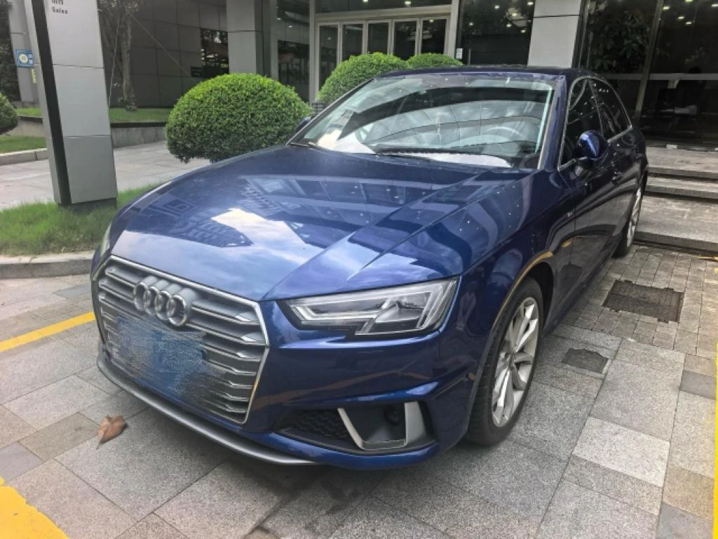 Audi A4L 40 TFSI Fashion Edition - exterior